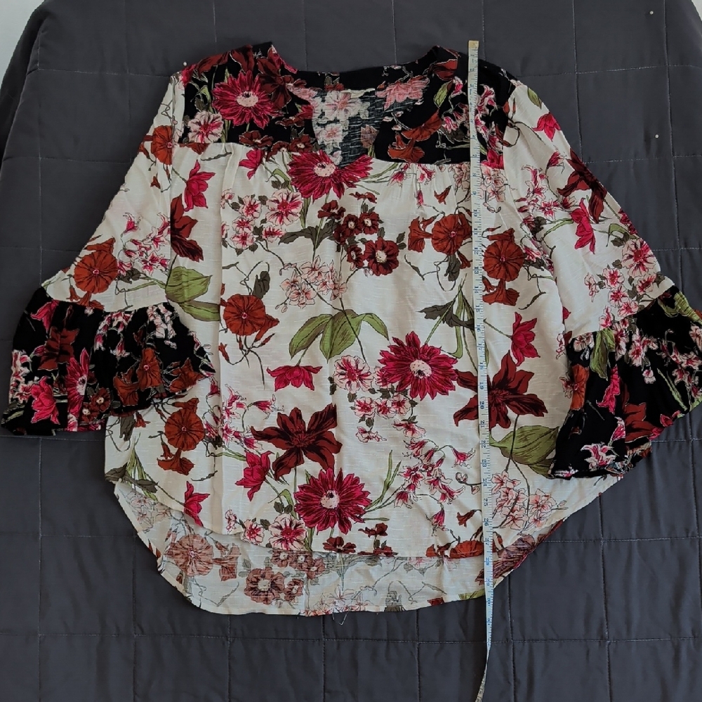Floral Women's Top - Multicolor